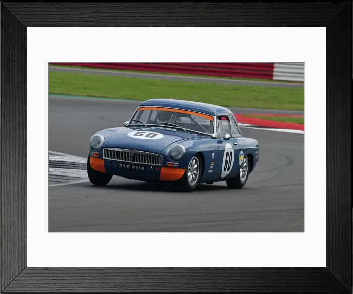 Framed Print : CJ11 0192 Chris Thompson, MG B Framed Print : CJ11 0192 Chris Thompson, MG B