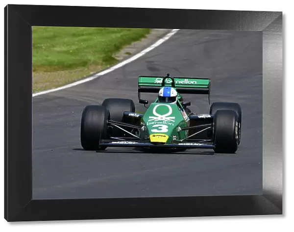 CJ12 8909 Ian Simmonds, Tyrrell 012
