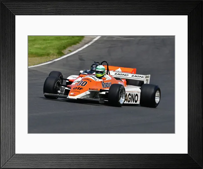 Framed Print : CJ12 8916 Simon Fish, Arrows A4