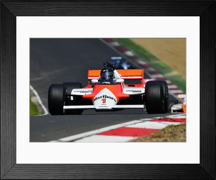 Framed Print : CJ12 8982 Steve Hartley, McLaren MP4-1