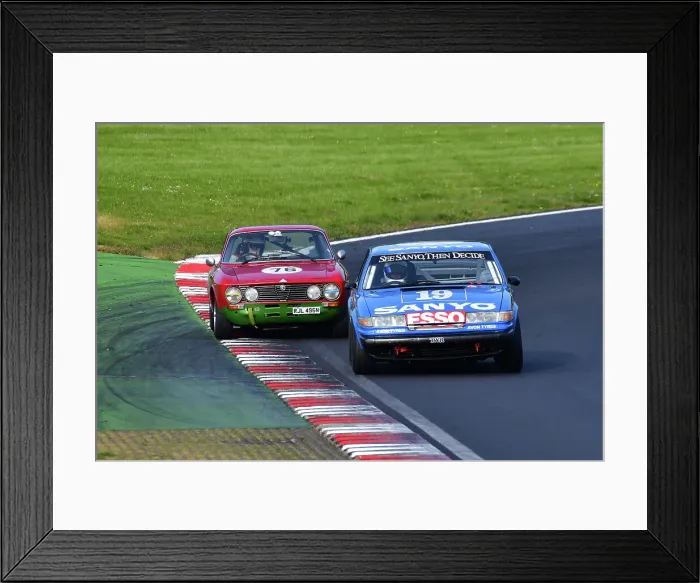 Framed Print : CJ12 9641 Michael Whitaker, Rover SD1, David Erwin, Alfa Romeo 2000 GTV Framed Print : CJ12 9641 Michael Whitaker, Rover SD1, David Erwin, Alfa Romeo 2000 GTV