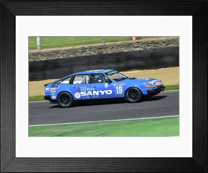Framed Print : CM34 7893 Michael Whitaker, Rover SD1 Framed Print : CM34 7893 Michael Whitaker, Rover SD1