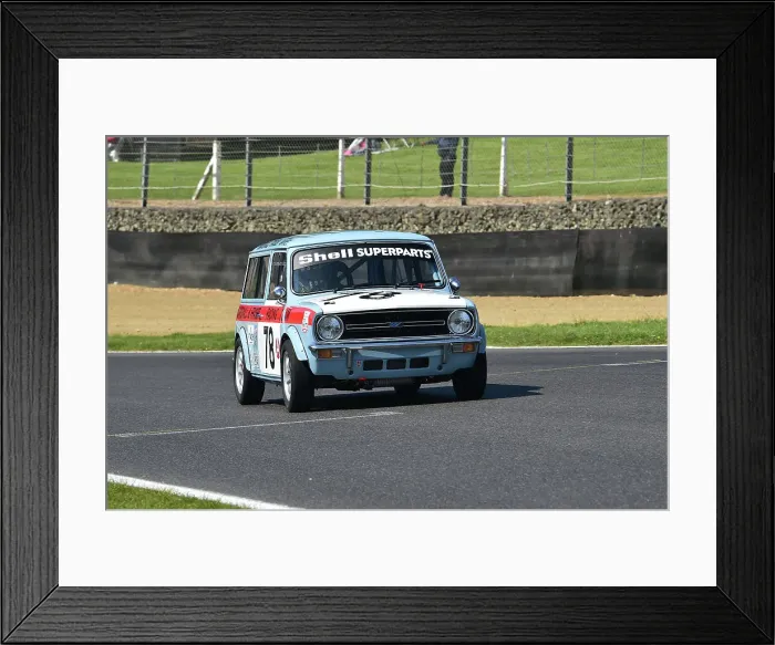 Framed Print : CM34 7904 Mark Burnett, Austin Mini Clubman Estate Framed Print : CM34 7904 Mark Burnett, Austin Mini Clubman Estate