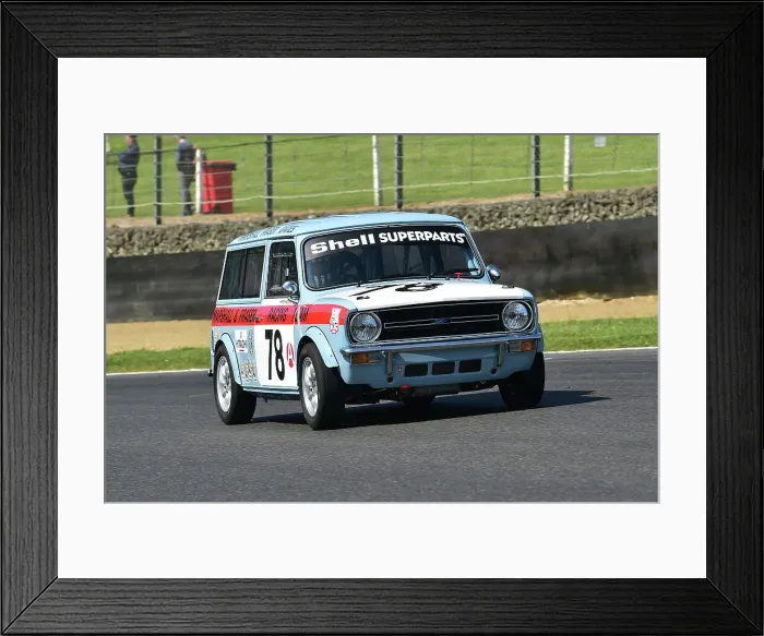 Framed Print : CM34 7940 Mark Burnett, Austin Mini Clubman Estate Framed Print : CM34 7940 Mark Burnett, Austin Mini Clubman Estate