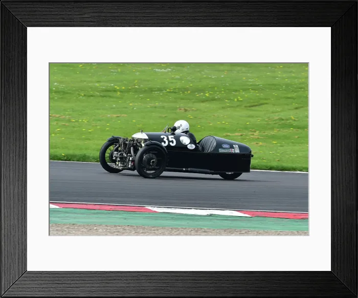 Framed Print : CM34 6194 Sue Darbyshire, Duncan Wood, Morgan Super Aero Framed Print : CM34 6194 Sue Darbyshire, Duncan Wood, Morgan Super Aero