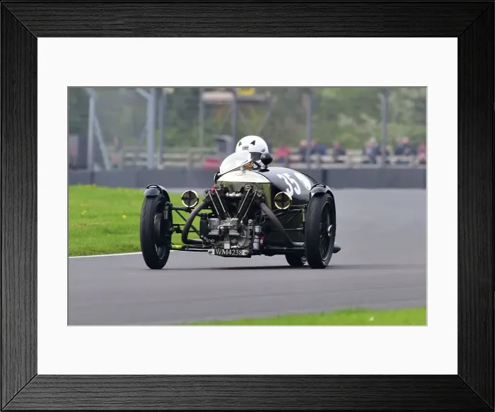 Framed Print : CM34 6221 Sue Darbyshire, Duncan Wood, Morgan Super Aero Framed Print : CM34 6221 Sue Darbyshire, Duncan Wood, Morgan Super Aero