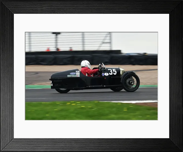 Framed Print : CM34 6880 Sue Darbyshire, Duncan Wood, Morgan Super Aero Framed Print : CM34 6880 Sue Darbyshire, Duncan Wood, Morgan Super Aero