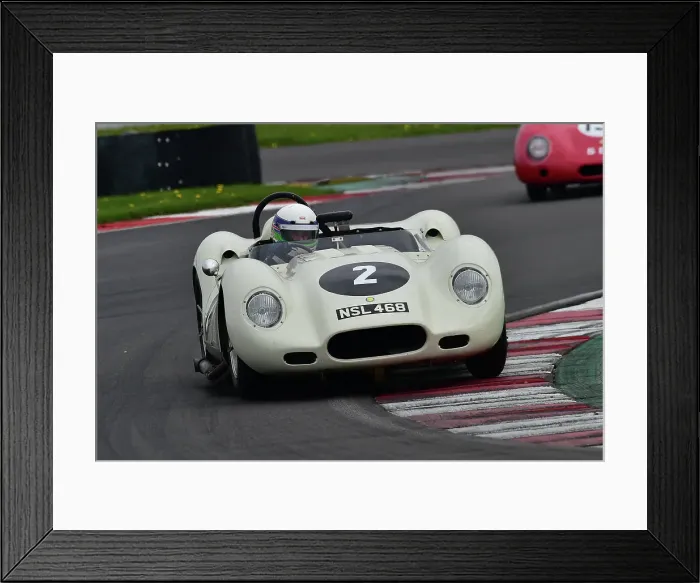 Framed Print : CM34 6654 Richard Hudson, Stuart Morley, Lister Knobbly Framed Print : CM34 6654 Richard Hudson, Stuart Morley, Lister Knobbly