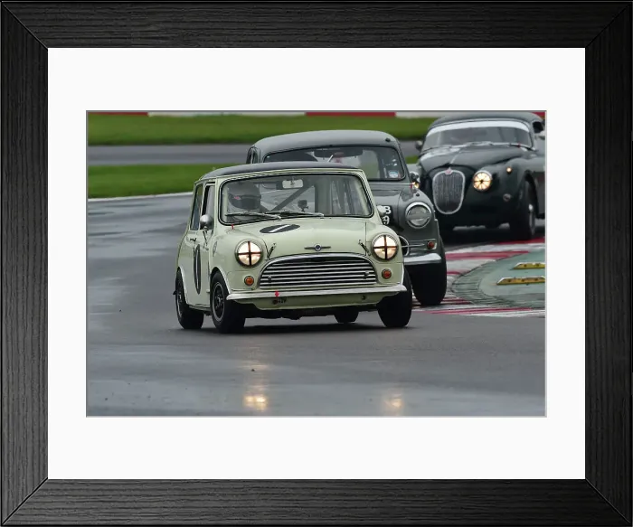 Framed Print : CM34 6980 Julian Crossley, Edward Crossley, Morris Mini Cooper S Framed Print : CM34 6980 Julian Crossley, Edward Crossley, Morris Mini Cooper S