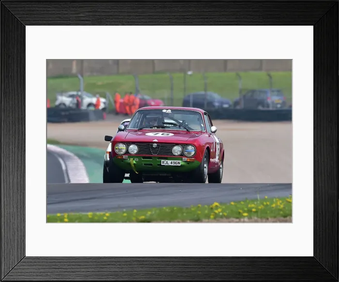 Framed Print : CM34 5803 David Erwin, Alfa Romeo 2000 GTV Framed Print : CM34 5803 David Erwin, Alfa Romeo 2000 GTV