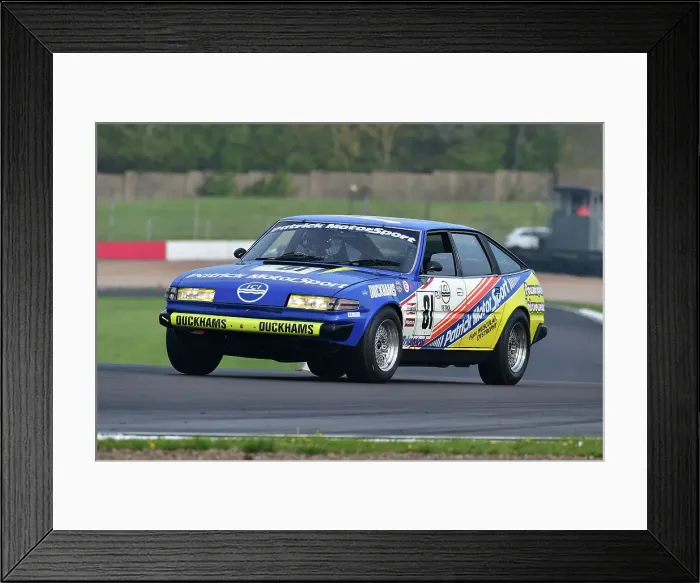 Framed Print : CM34 5810 Mike Whitaker Snr, Rover SD1 Framed Print : CM34 5810 Mike Whitaker Snr, Rover SD1
