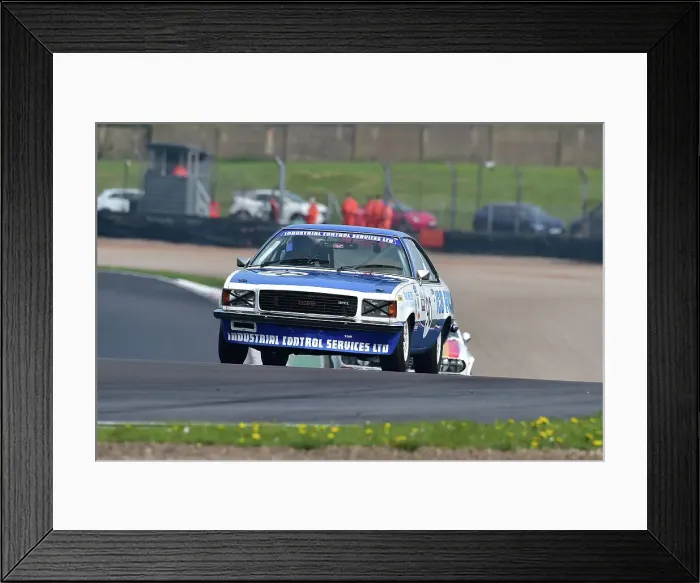 Framed Print : CM34 5824 Peter Fisk, Myles Poulton, Opel Commodore 2800 GS-E Framed Print : CM34 5824 Peter Fisk, Myles Poulton, Opel Commodore 2800 GS-E