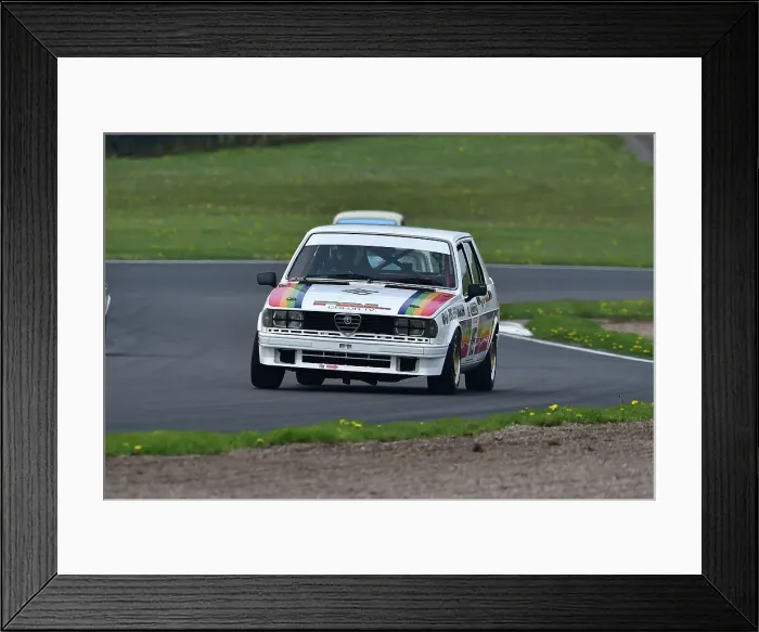 Framed Print : CM34 5972 Frank Horsfield, Alfa Romeo Giulietta 116 Framed Print : CM34 5972 Frank Horsfield, Alfa Romeo Giulietta 116