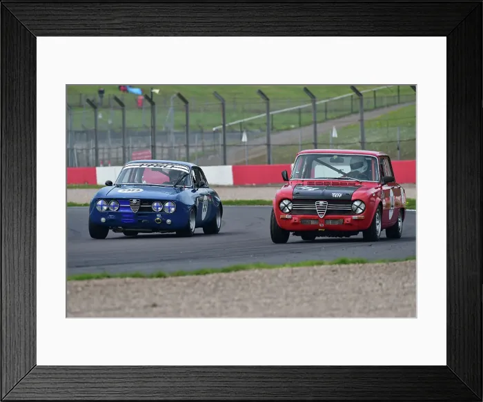 Framed Print : CM34 6076 Gavin Watson, Alfa Romeo 1750 GTAmDavid Churchill, Alfa Romeo Giulia Ti Framed Print : CM34 6076 Gavin Watson, Alfa Romeo 1750 GTAmDavid Churchill, Alfa Romeo Giulia Ti