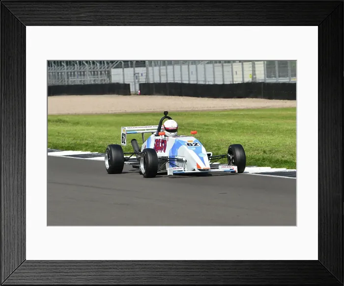 Framed Print : CM34 7132 David Heavey, Leastone 1000 Framed Print : CM34 7132 David Heavey, Leastone 1000