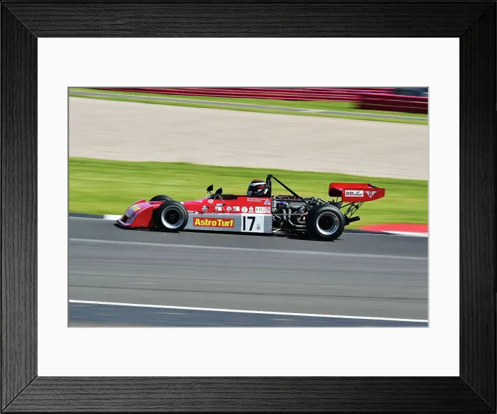 Framed Print : CM34 7250 Mike Bletsoe-Brown, Chevron B27 Framed Print : CM34 7250 Mike Bletsoe-Brown, Chevron B27