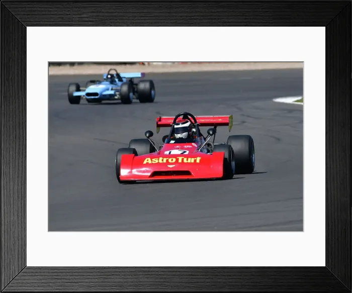 Framed Print : CJ13 8437 Michael Bletsoe-Brown, Chevron B27 Framed Print : CJ13 8437 Michael Bletsoe-Brown, Chevron B27