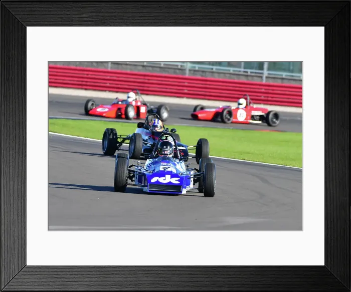 Framed Print : CJ12 2717 Richard Tarling, Royale RP26 Framed Print : CJ12 2717 Richard Tarling, Royale RP26