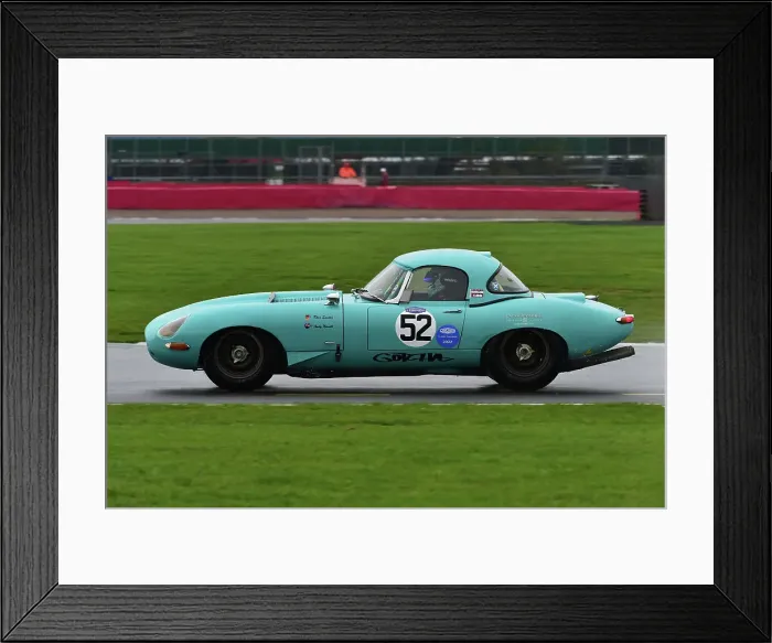 Framed Print : CM34 3634 Rhea Sautter, Andy Newall, Jaguar E-Type Framed Print : CM34 3634 Rhea Sautter, Andy Newall, Jaguar E-Type