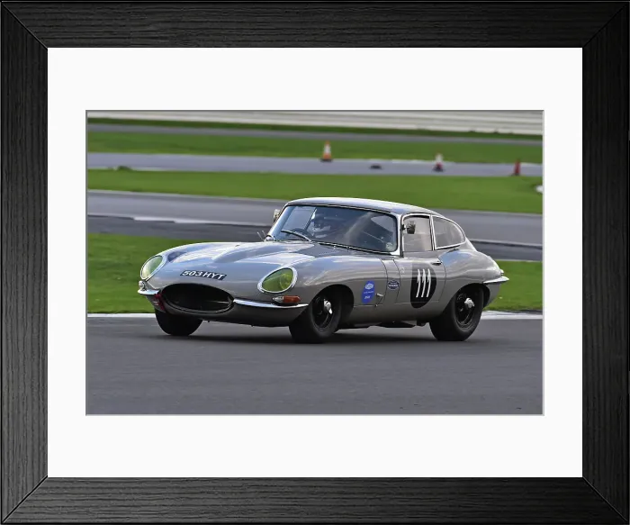 Framed Print : CM34 3988 Oliver Bryant, Phil Keen, Jaguar E-Type FHC Framed Print : CM34 3988 Oliver Bryant, Phil Keen, Jaguar E-Type FHC