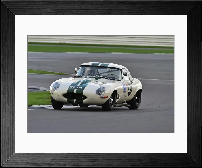 Framed Print : CM34 3990 Ian Simmonds, Jaguar E-Type Framed Print : CM34 3990 Ian Simmonds, Jaguar E-Type