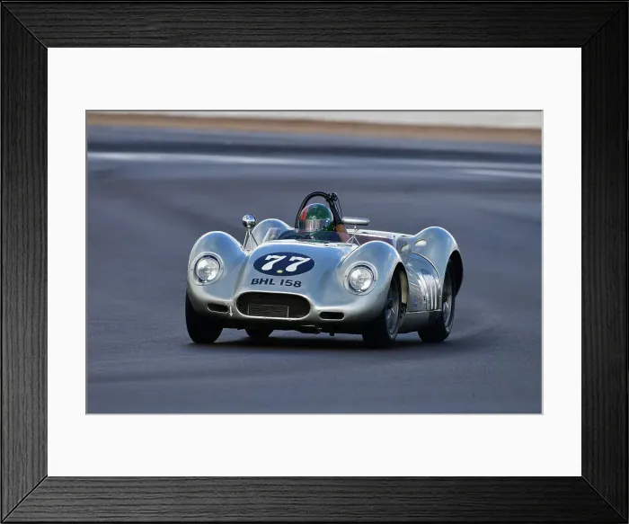 Framed Print : CJ12 4153 Tarek Mahmoud, Nigel Greensall, Lister Knobbly Framed Print : CJ12 4153 Tarek Mahmoud, Nigel Greensall, Lister Knobbly
