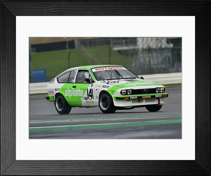 Framed Print : CM34 3711 Paul Clayson, Chris Snowdon, Alfa Romeo GTV6 Framed Print : CM34 3711 Paul Clayson, Chris Snowdon, Alfa Romeo GTV6