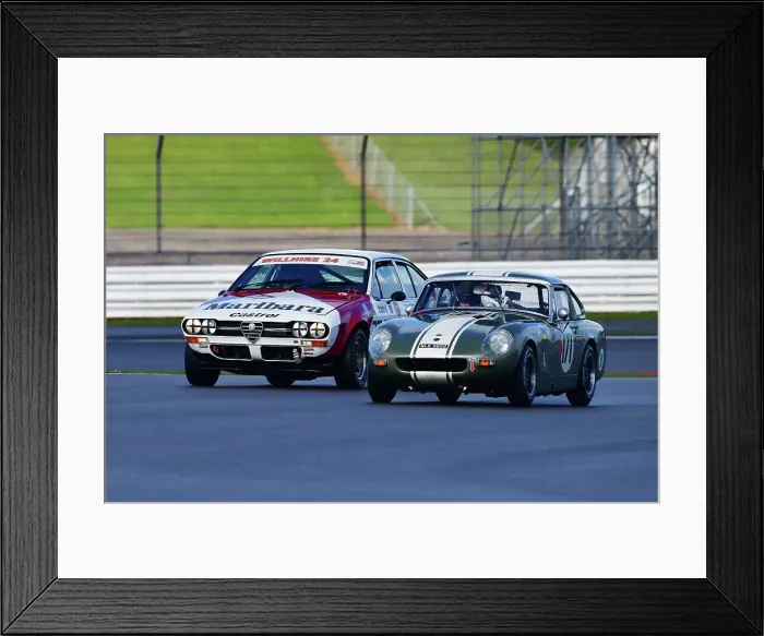 Framed Print : CJ12 4023 Andrew Giles, MG Ashley GT, James Gibbons, Alfa Romeo Alfetta GTV Framed Print : CJ12 4023 Andrew Giles, MG Ashley GT, James Gibbons, Alfa Romeo Alfetta GTV