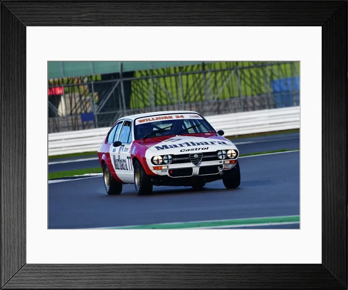 Framed Print : CJ12 4025 James Gibbons, Alfa Romeo Alfetta GTV Framed Print : CJ12 4025 James Gibbons, Alfa Romeo Alfetta GTV