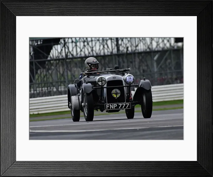 Framed Print : CJ13 3919 Matthew Eade, HRG 1500