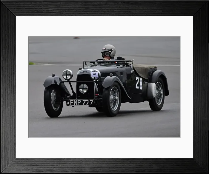 Framed Print : CJ13 4046 Matthew Eade, HRG 1500 Framed Print : CJ13 4046 Matthew Eade, HRG 1500