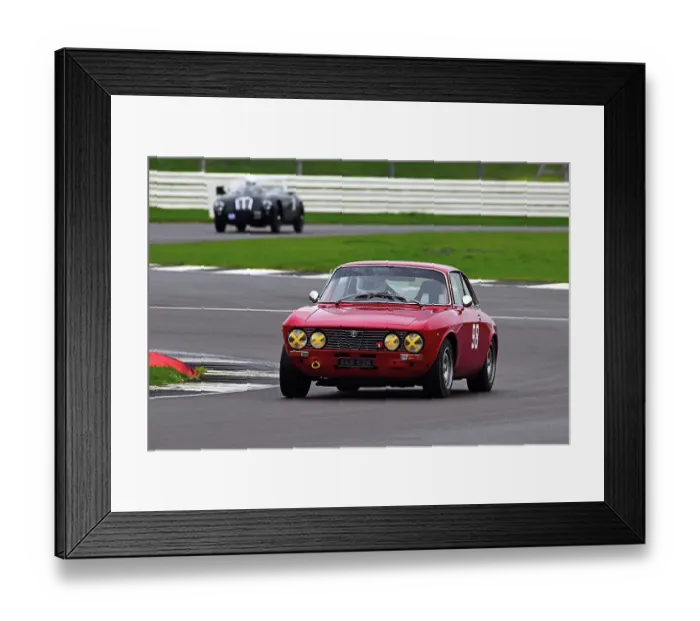 Framed Print : CJ13 4200 George Scholey, Alfa Romeo GTV 2000 Framed Print : CJ13 4200 George Scholey, Alfa Romeo GTV 2000