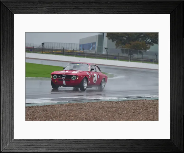 Framed Print : CJ12 3790 Paul Wallis, Jon Wagstaff, Alfa Romeo Giulia Sprint GT Framed Print : CJ12 3790 Paul Wallis, Jon Wagstaff, Alfa Romeo Giulia Sprint GT