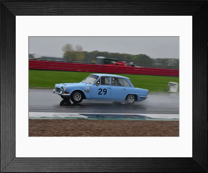Framed Print : CJ12 3910 Andrew Sharp, Paul Auston, Triumph 2000 Mk2 Framed Print : CJ12 3910 Andrew Sharp, Paul Auston, Triumph 2000 Mk2
