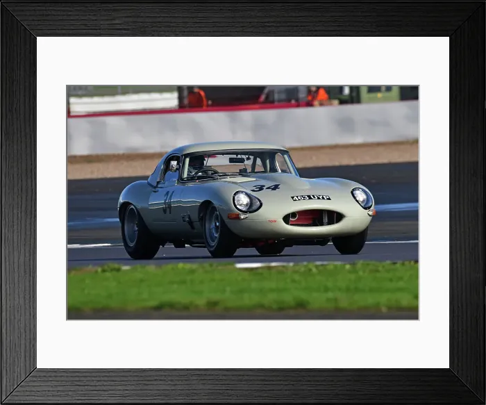 Framed Print : CJ12 3136 James Thorpe, Phil Keen, Phil Quaife, Jaguar E-Type Framed Print : CJ12 3136 James Thorpe, Phil Keen, Phil Quaife, Jaguar E-Type