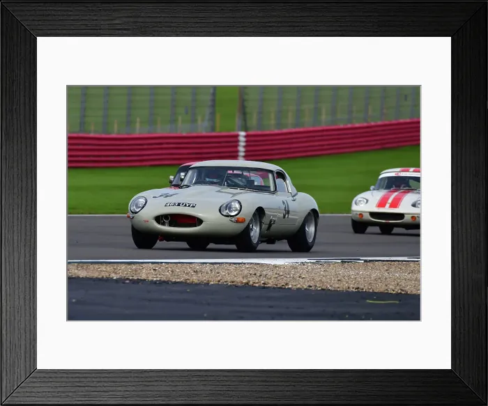 Framed Print : CJ12 3429 James Thorpe, Phil Keen, Phil Quaife, Jaguar E-Type Framed Print : CJ12 3429 James Thorpe, Phil Keen, Phil Quaife, Jaguar E-Type