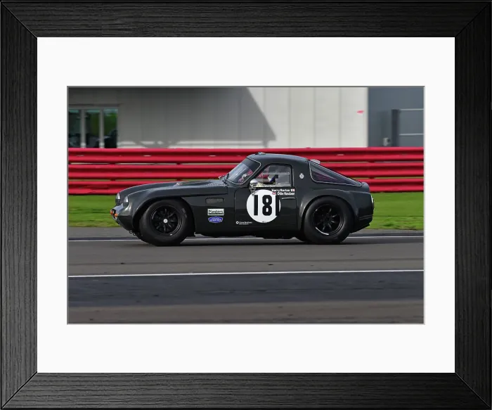 Framed Print : CJ12 3457 Harry Barton, Ollie Reuben, TVR Griffith 200 Framed Print : CJ12 3457 Harry Barton, Ollie Reuben, TVR Griffith 200