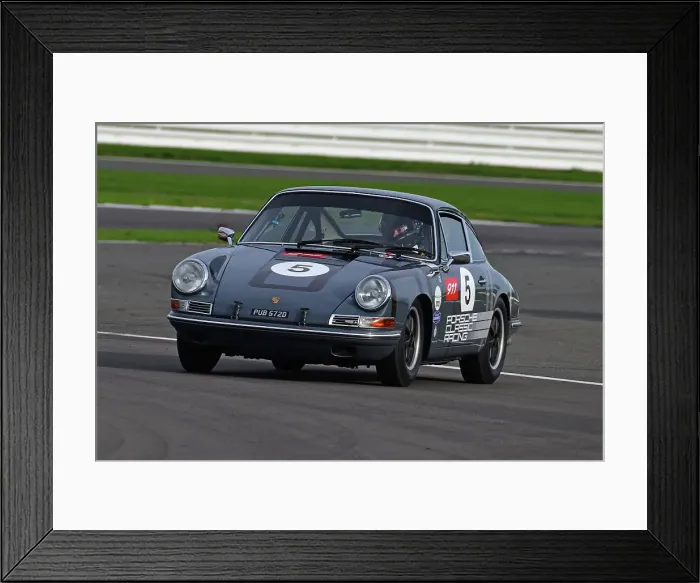 Framed Print : CJ12 3503 Stephen Edwards, Matt Neal, Porsche 911 Framed Print : CJ12 3503 Stephen Edwards, Matt Neal, Porsche 911