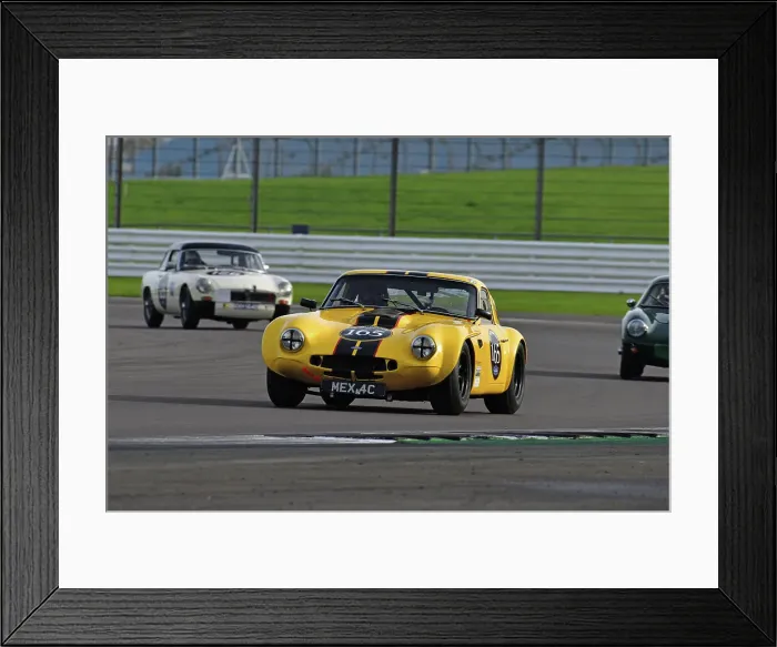 Framed Print : CJ12 3562 Charles Allison, Peter Thompson, TVR Griffith 400 Framed Print : CJ12 3562 Charles Allison, Peter Thompson, TVR Griffith 400