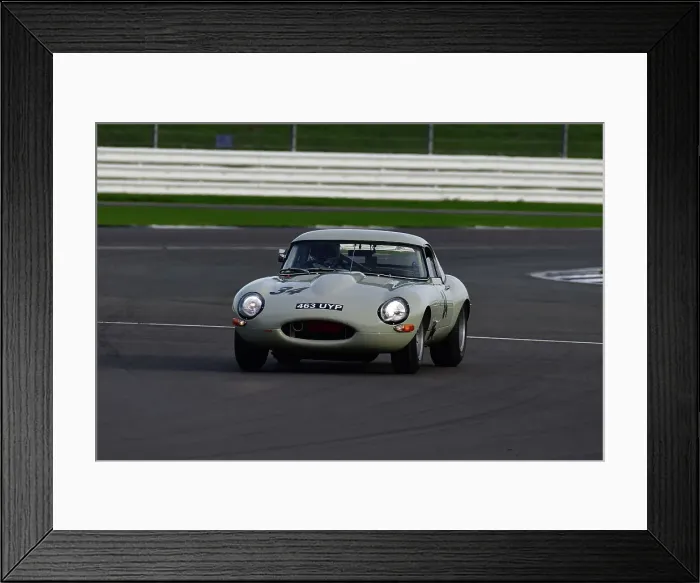 Framed Print : CJ12 3577 James Thorpe, Phil Keen, Phil Quaife, Jaguar E-Type Framed Print : CJ12 3577 James Thorpe, Phil Keen, Phil Quaife, Jaguar E-Type