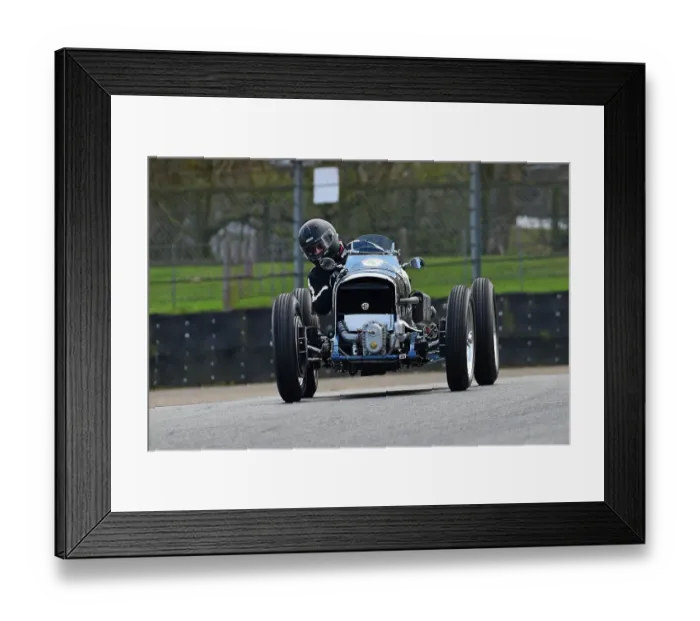 Framed Print : CJ13 4649 Steven McEvoy, MG Bellevue Special Framed Print : CJ13 4649 Steven McEvoy, MG Bellevue Special