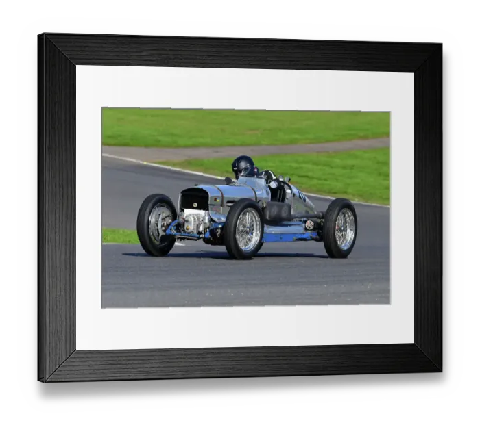 Framed Print : CJ13 4706 Steven McEvoy, MG Bellevue Special Framed Print : CJ13 4706 Steven McEvoy, MG Bellevue Special