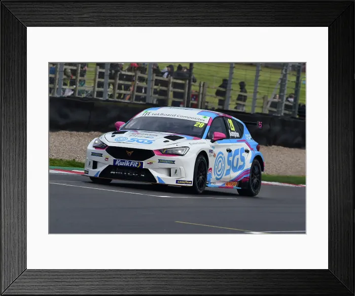 Framed Print : CM35 4841 Scott Sumpton, Cupra Leon, Restart Racing Framed Print : CM35 4841 Scott Sumpton, Cupra Leon, Restart Racing