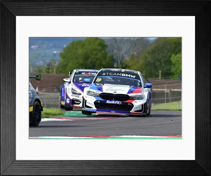 Framed Print : CM35 5202 Colin Turkington, BMW 330e M Sport, Team BMW Framed Print : CM35 5202 Colin Turkington, BMW 330e M Sport, Team BMW