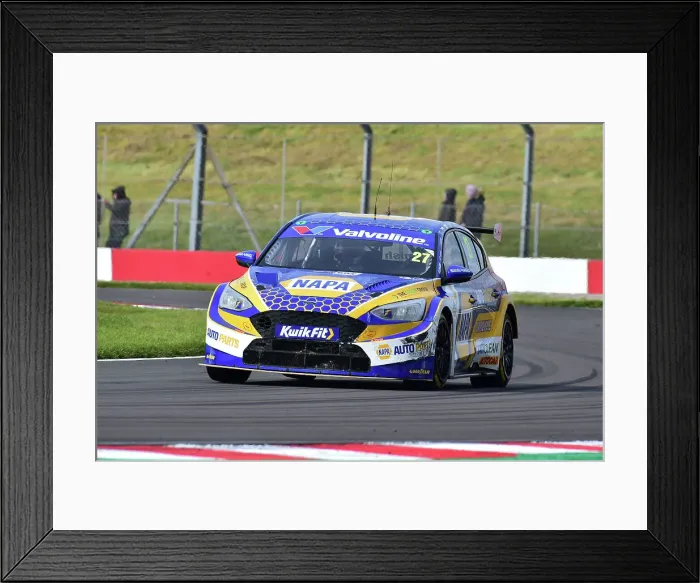 Framed Print : CM35 5229 Dan Cammish, Ford Focus ST, NAPA Racing UK Framed Print : CM35 5229 Dan Cammish, Ford Focus ST, NAPA Racing UK