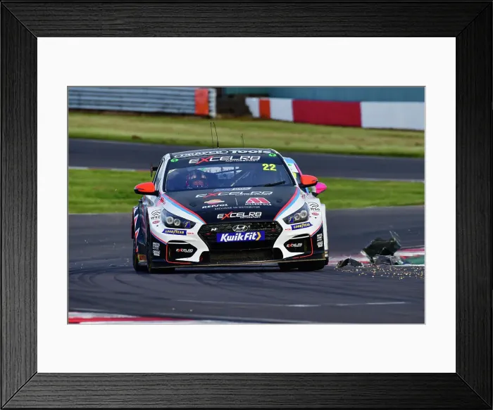 Framed Print : CJ13 9140 Nick Halstead, Hyundai i30N, Team Bristol Street Motors Framed Print : CJ13 9140 Nick Halstead, Hyundai i30N, Team Bristol Street Motors
