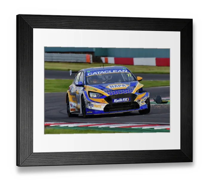 Framed Print : CJ13 9164 Sam Osborne, Ford Focus ST, NAPA Racing UK Framed Print : CJ13 9164 Sam Osborne, Ford Focus ST, NAPA Racing UK