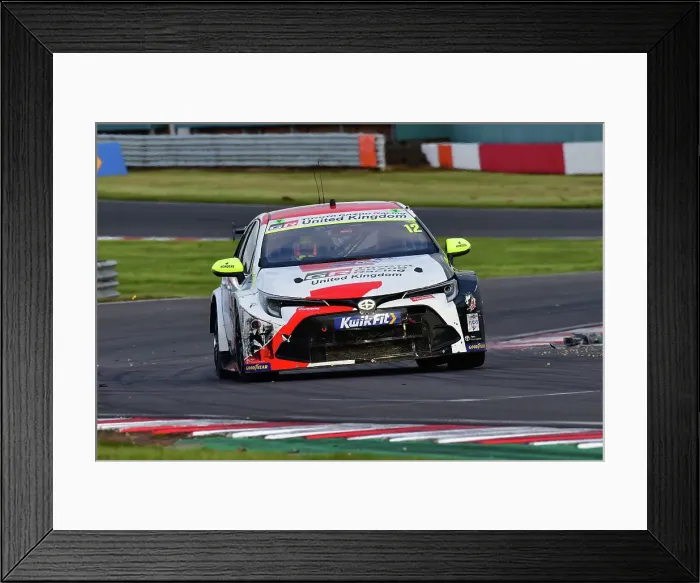 Framed Print : CJ13 9208 Rob Huff, Toyota Corolla GR Sport, Toyota Gazoo Racing Framed Print : CJ13 9208 Rob Huff, Toyota Corolla GR Sport, Toyota Gazoo Racing