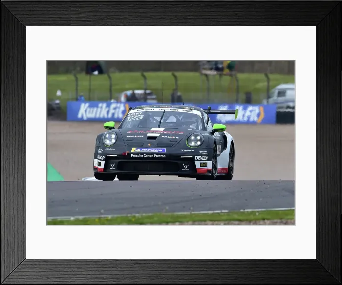 Framed Print : CM35 4952 Daniel Lloyd, Porsche 911 GT3 Cup, Toro Verde GT Framed Print : CM35 4952 Daniel Lloyd, Porsche 911 GT3 Cup, Toro Verde GT
