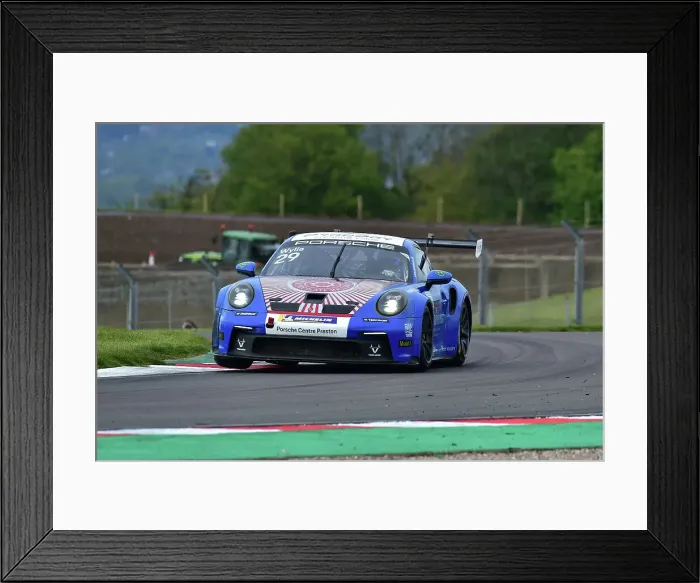 Framed Print : CM35 5073 Ross Wylie, Porsche 911 GT3 Cup, Toro Verde GT